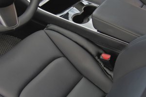 Tesla Model 3 / Model Y Seat Gap Inserts